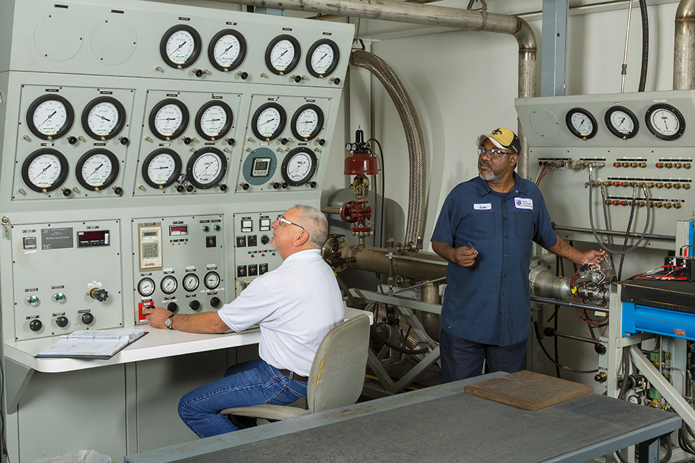 Functional testing of a pneumatic flow control valve.